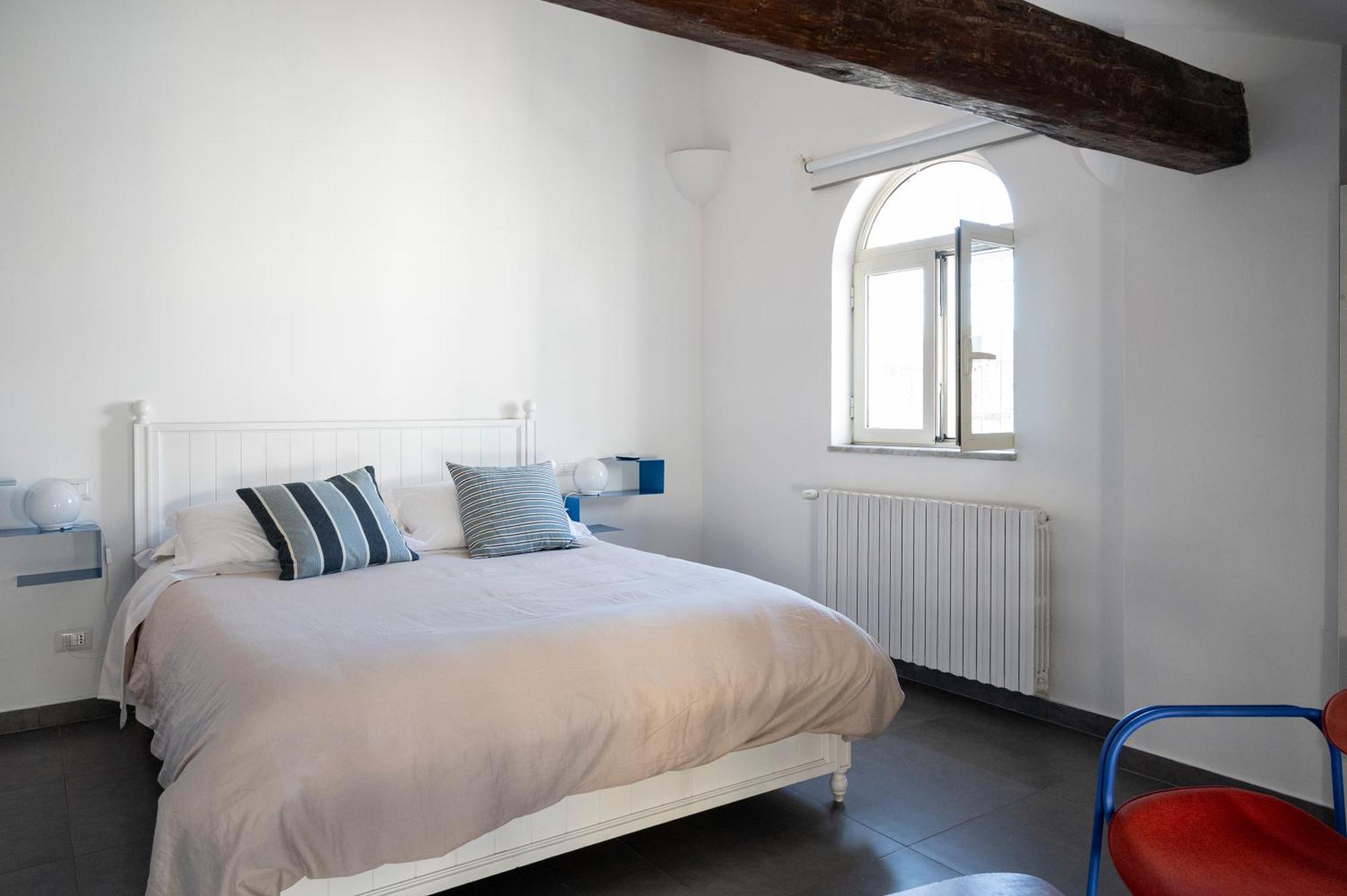 Palazzo Della Loggia B&B เนเปิลส์ ภายนอก รูปภาพ